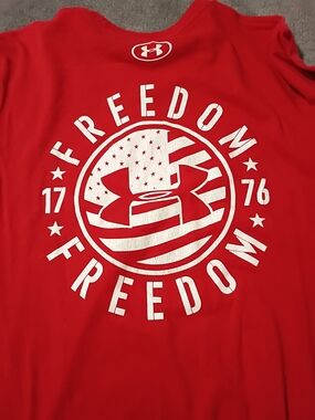 Under Armour Red HeatGear Fitted Tee
